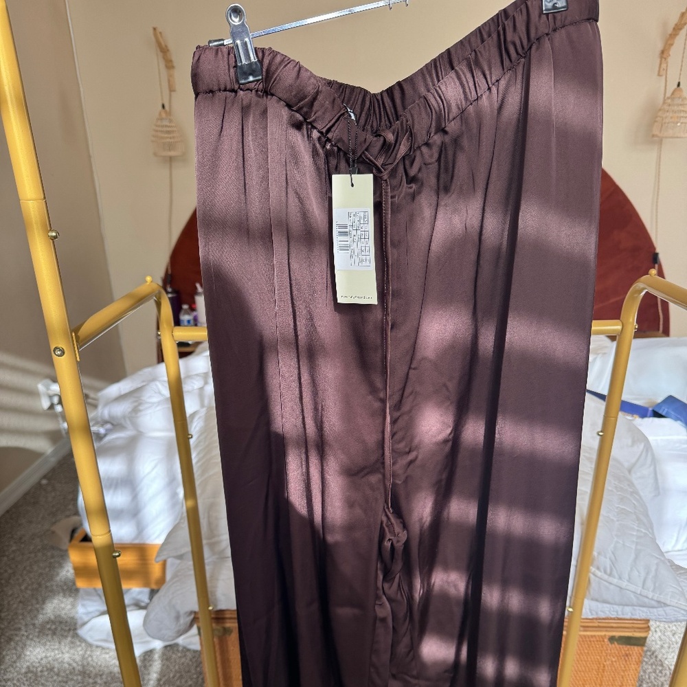 NWT's Never Fully Dressed chocolate Naomi satin joggers - size 18